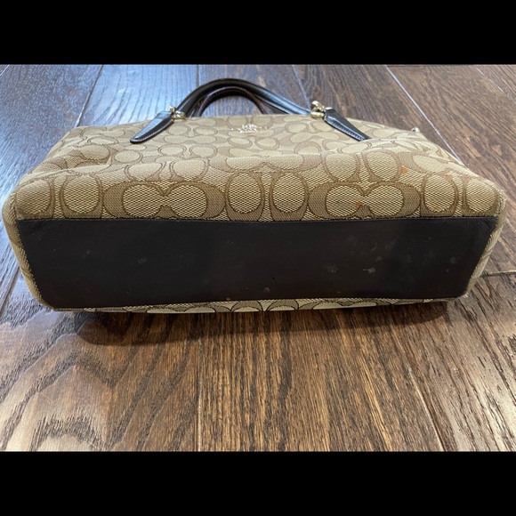 Small/medium Coach Bag. - Picture 2 of 5